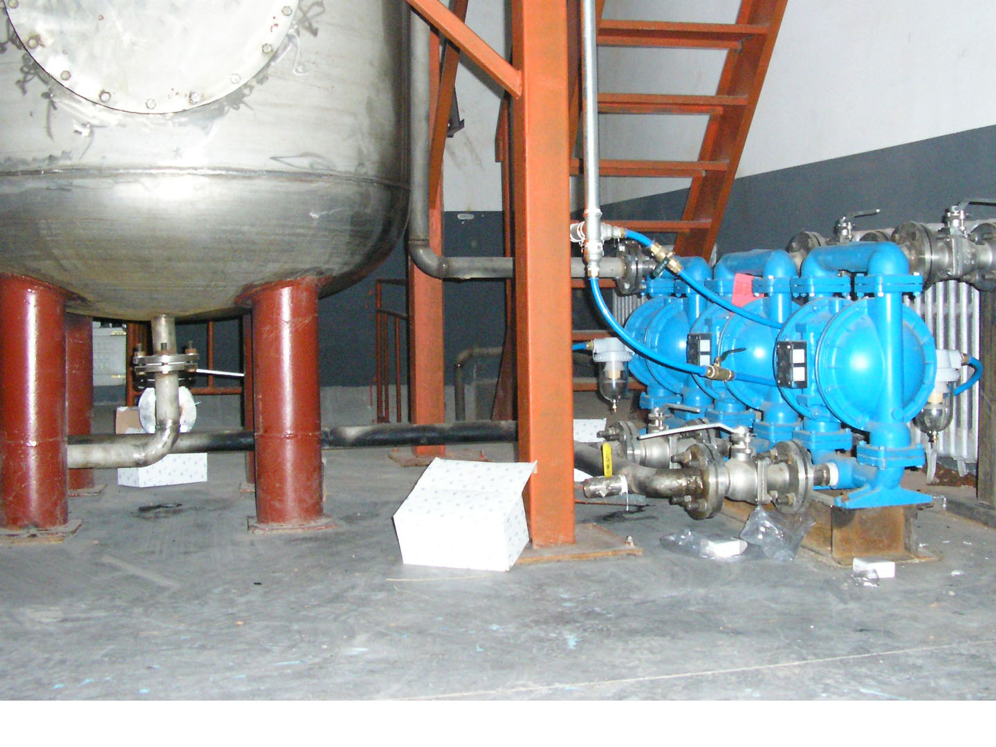 污水排放隔膜泵应用